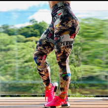 Load image into Gallery viewer, Kissed Lips Leggings